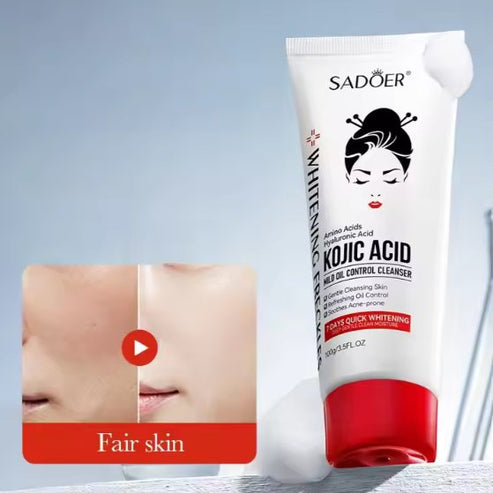 Oil Control Moisturizer Facial Wash (100g)